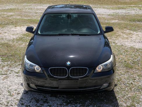 Used 2010 BMW 528i xDrive Sedan w/ Premium Pkg image 17