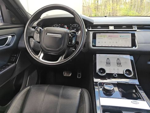 Used 2018 Land Rover Range Rover Velar R-Dynamic SE AWD/4WD image 26