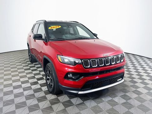 Certified 2025 Jeep Compass Limited AWD/4WD image 2