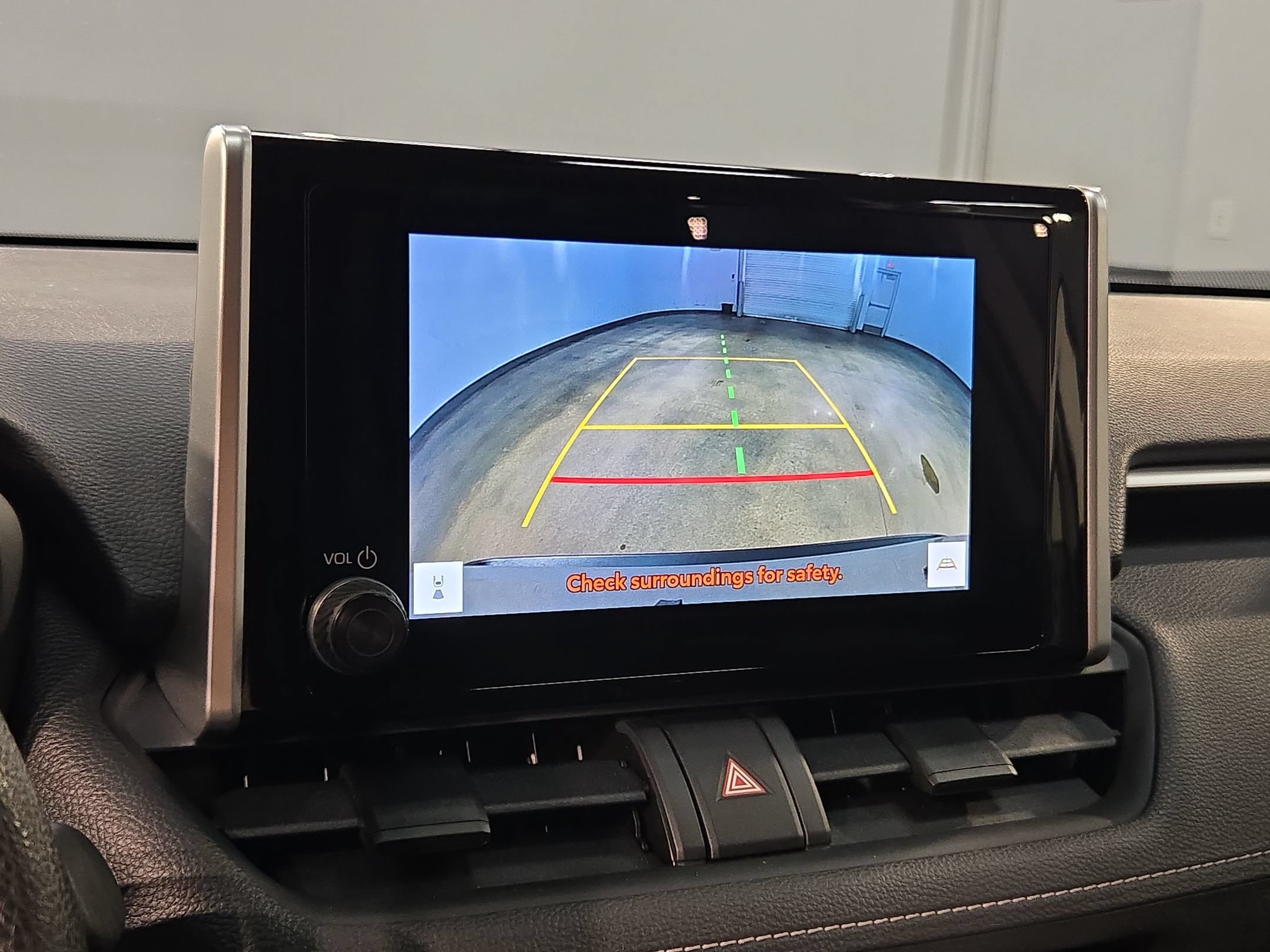 Certified 2025 Toyota RAV4 LE AWD/4WD image 29