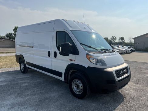 Used 2019 RAM ProMaster 2500 FWD image 2