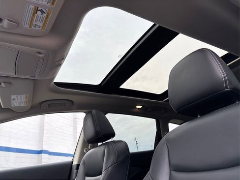 Used 2024 Nissan Murano SV image 31