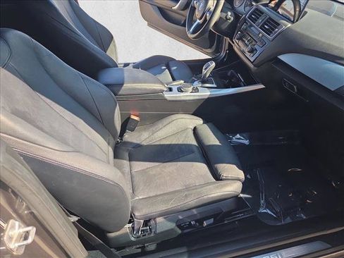 Used 2015 BMW M235i Convertible RWD image 18