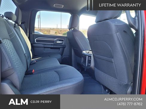New 2026 RAM 2500 Big Horn AWD/4WD image 13