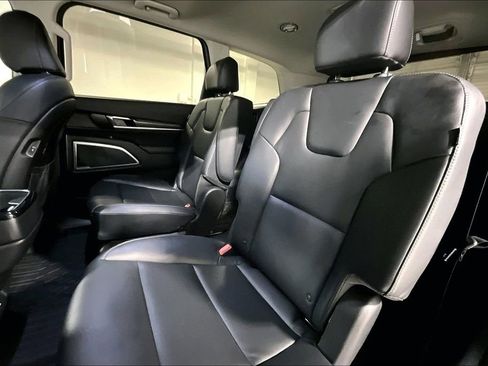 Used 2024 Kia Telluride S w/ S Sunroof Package image 36