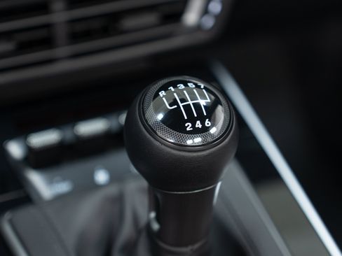 Certified 2024 Porsche 911 Carrera S RWD image 29