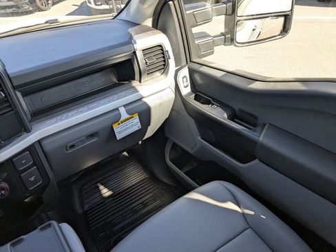 New 2026 Ford F250 XL RWD image 18