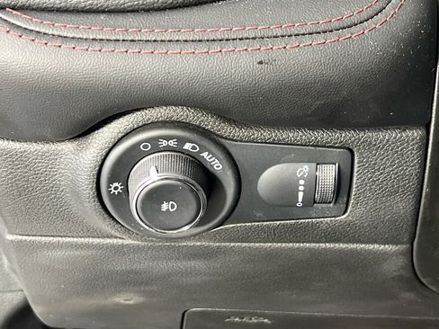 Used 2022 Dodge Durango R/T w/ Blacktop Package image 10