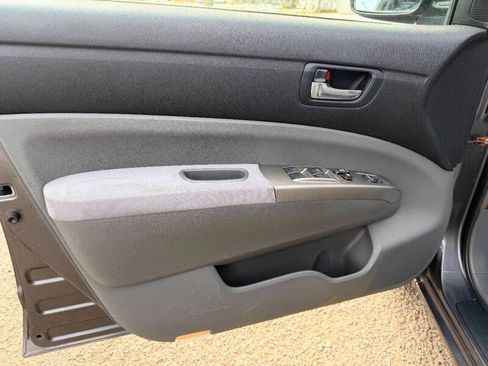 Used 2008 Toyota Prius FWD image 16