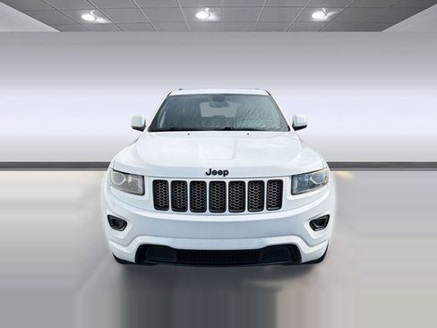 Used 2015 Jeep Grand Cherokee Altitude AWD/4WD image 6