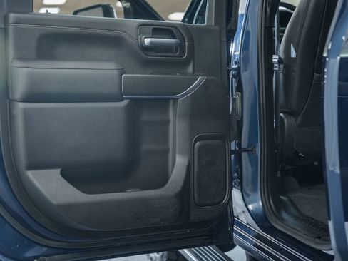 Used 2022 GMC Sierra 3500 AT4 w/ AT4 Preferred Package image 47