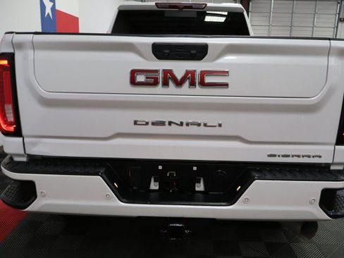 Used 2022 GMC Sierra 2500 Denali AWD/4WD image 34