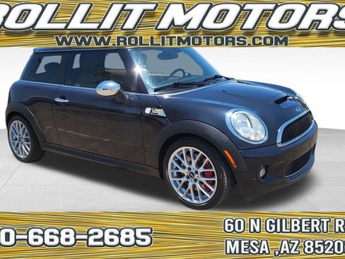 Used 2009 MINI Cooper John Cooper Works FWD image 1