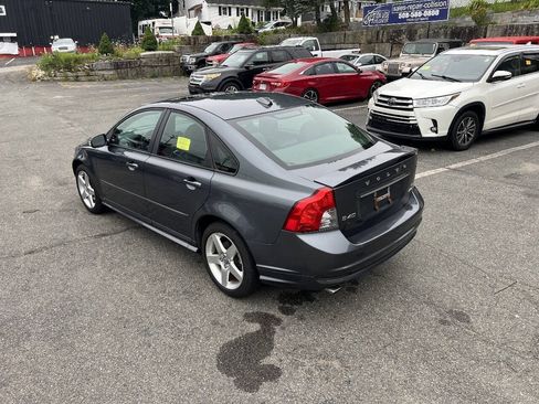 Used 2009 Volvo S40 T5 R-Design AWD/4WD image 15