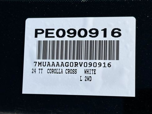 Used 2024 Toyota Corolla Cross L FWD image 15