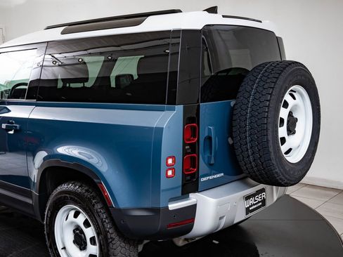 Used 2023 Land Rover Defender 90 S AWD/4WD image 19
