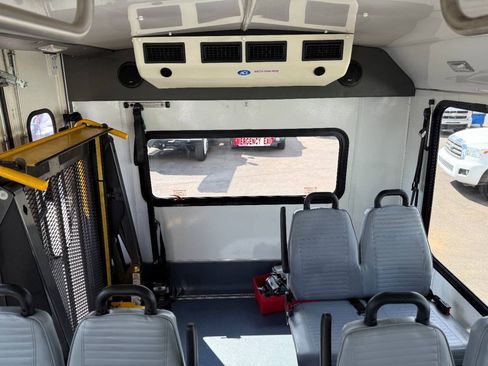 Used 2016 Ford E-450 and Econoline 450 Super Duty w/ Shuttle Bus Prep Package RWD image 16