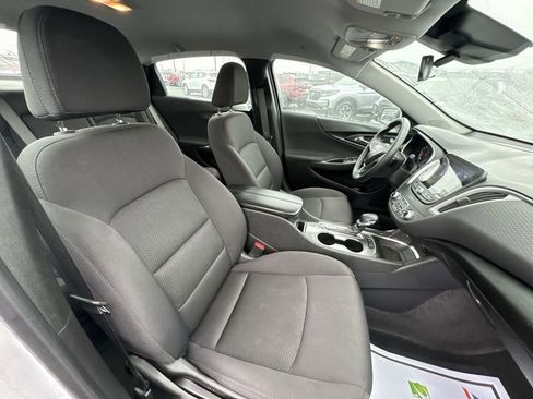 Used 2024 Chevrolet Malibu LT w/ Sport Edition image 24