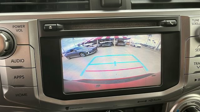 Used 2018 Toyota 4Runner SR5 AWD/4WD image 12