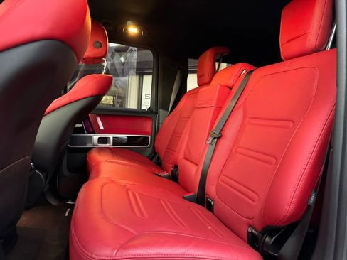 Used 2023 Mercedes-Benz G 550 image 21