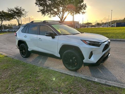 Certified 2024 Toyota RAV4 XSE w/ Advanced Technology Package AWD/4WD image 8