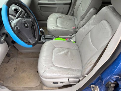 Used 2008 Chevrolet HHR LT image 9