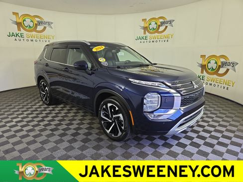Used 2024 Mitsubishi Outlander SEL AWD/4WD image 1