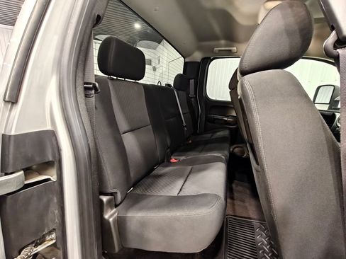 Used 2013 Chevrolet Silverado 2500 LT w/ Interior Plus Package AWD/4WD image 27