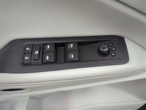 New 2026 Jeep Cherokee Limited AWD/4WD image 17