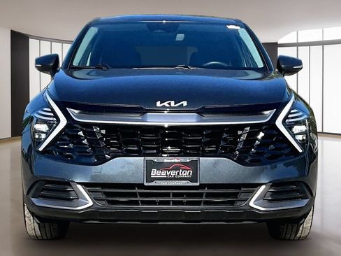 Used 2025 Kia Sportage EX FWD image 5
