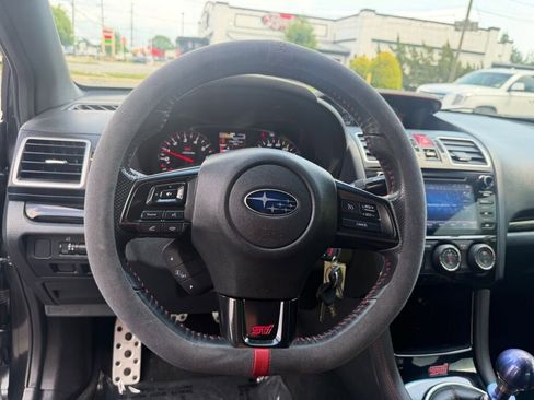 Used 2019 Subaru WRX STI AWD/4WD image 11