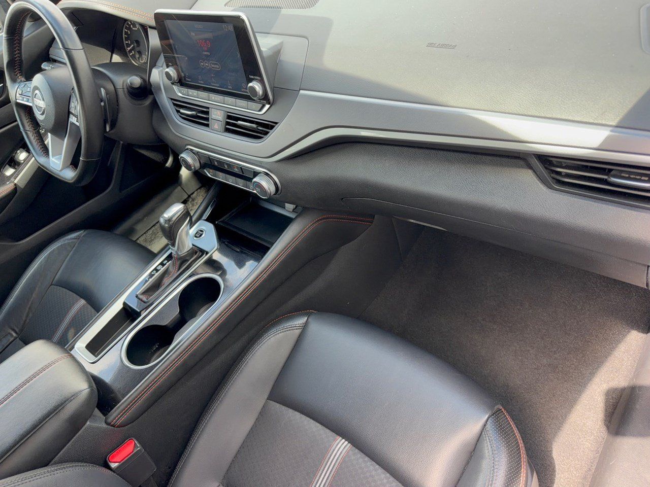 Used 2025 Nissan Altima 2.5 SR FWD image 31