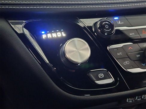 Used 2022 Chrysler Pacifica Touring-L w/ S Appearance Package image 20