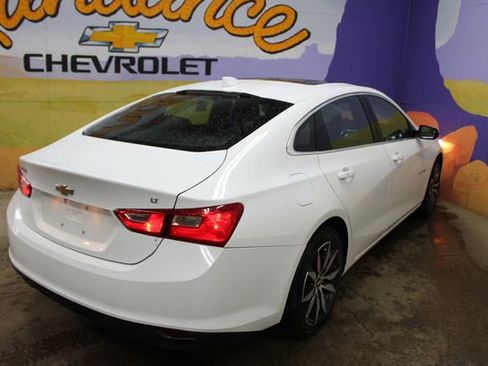 Used 2017 Chevrolet Malibu LT w/ True North Edition FWD image 8