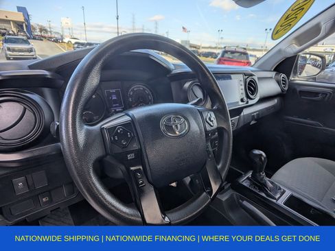Used 2020 Toyota Tacoma SR image 18