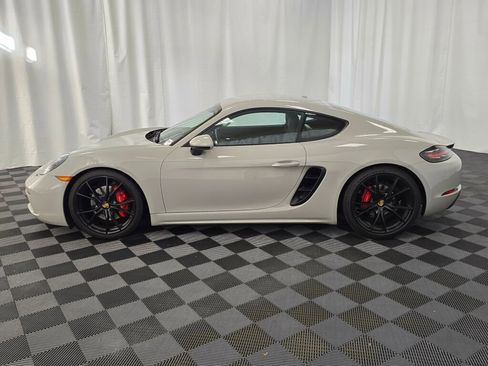 Certified 2018 Porsche 718 Cayman S image 2