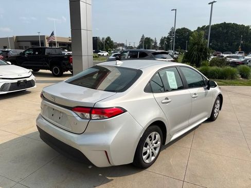 Used 2024 Toyota Corolla LE FWD image 7
