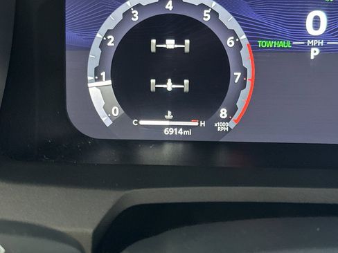 Certified 2025 Toyota 4Runner Limited image 32