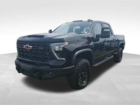 New 2026 Chevrolet Silverado 2500 ZR2 w/ ZR2 Bison Edition AWD/4WD image 4