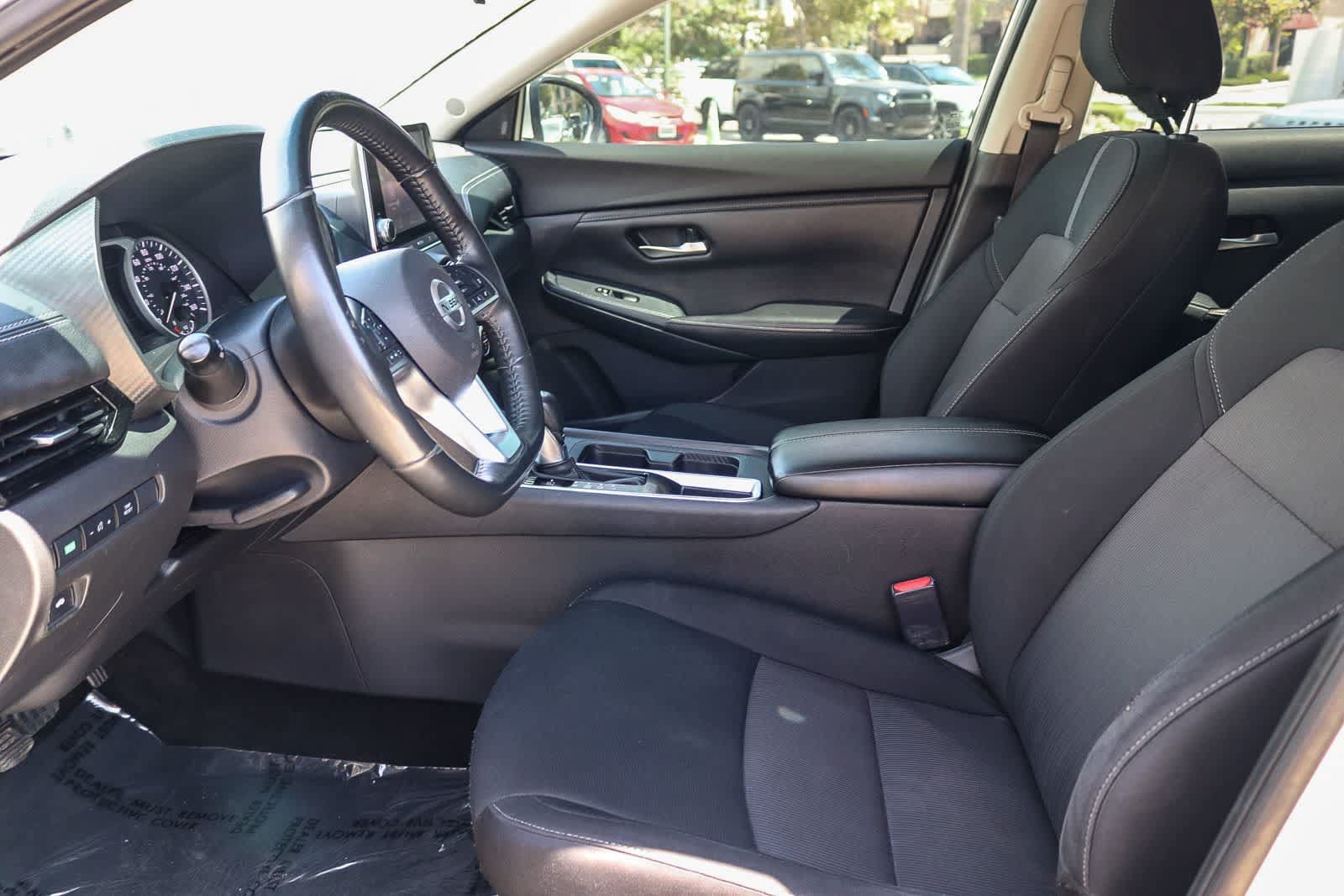 Used 2023 Nissan Sentra SV w/ All-Weather Package FWD image 17