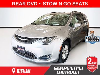 Used 2019 Chrysler Pacifica Touring-L