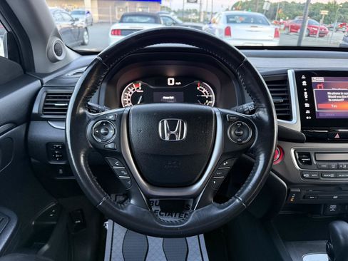 Used 2017 Honda Pilot EX-L image 16