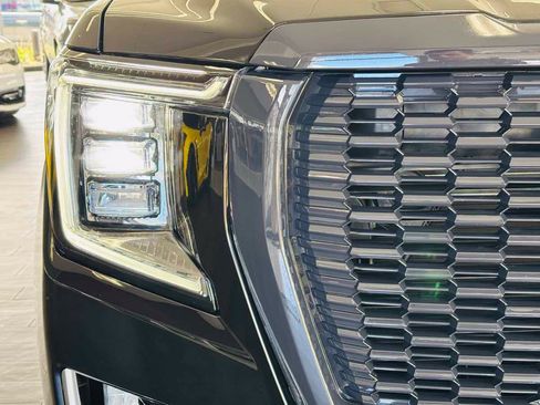 Used 2023 GMC Yukon Denali Ultimate AWD/4WD image 19