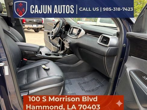 Used 2019 Kia Sorento EX FWD image 19