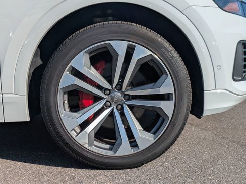 Used 2019 Audi Q8 Premium Plus w/ Premium Plus image 10