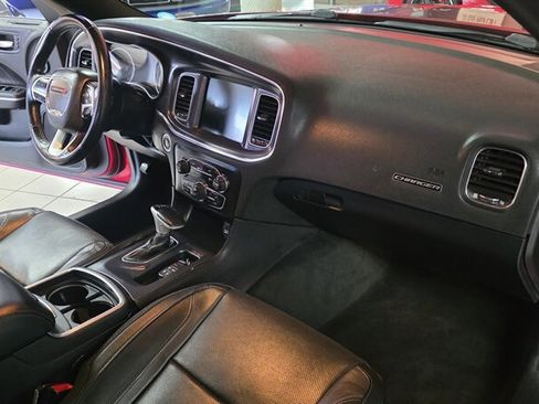 Used 2015 Dodge Charger SXT w/ Plus Group image 28
