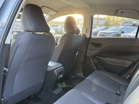 Used 2025 Subaru Crosstrek 2.0i image 13