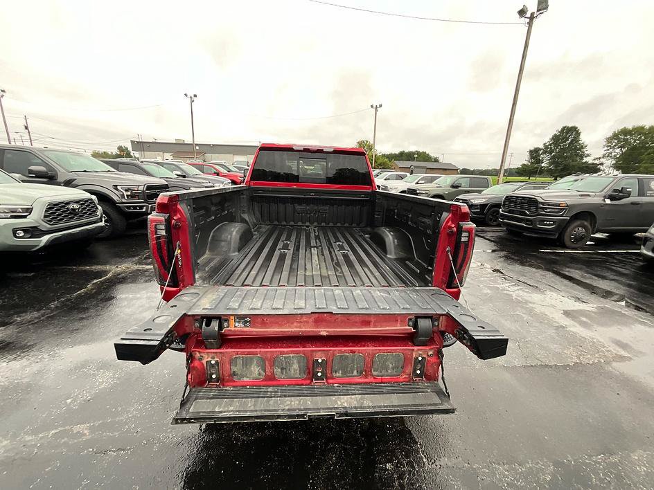 Used 2026 GMC Sierra 3500 AT4 w/ AT4 Premium Plus Package AWD/4WD image 10