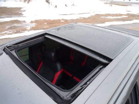 Used 2017 Ford F150 Lariat w/ Equipment Group 502A Luxury image 3