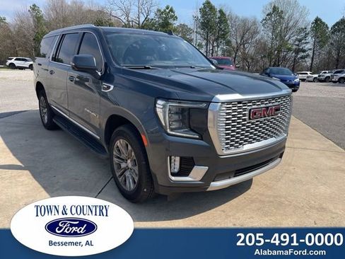 Used 2021 GMC Yukon XL Denali image 1